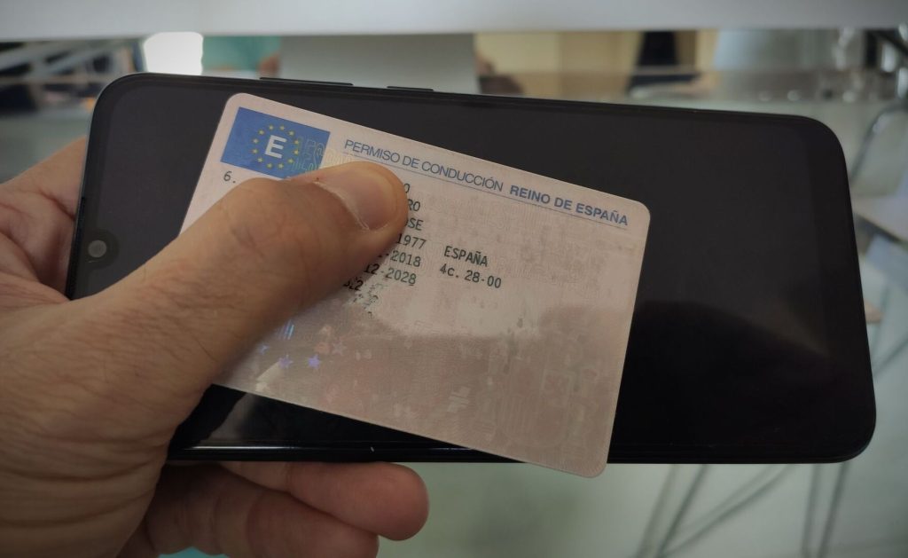 comprar carnet de conducir dgt